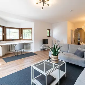 Partenkirchen - 3-zimmer Mit Panorama-balkon - Bestlage Am Fuß Des Berges Garmisch-Partenkirchen